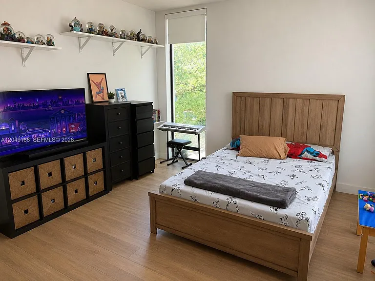8631 Arboretum Ln — Photo 32