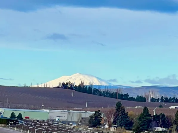 Nka Collins Rd, Selah, WA 98942