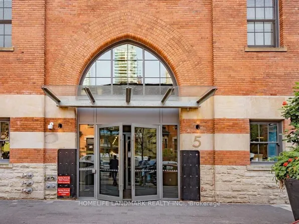 5 Saint Joseph St, Toronto, ON
