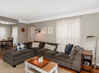 6913 E Pleasant Valley Rd, Independence, OH 44131