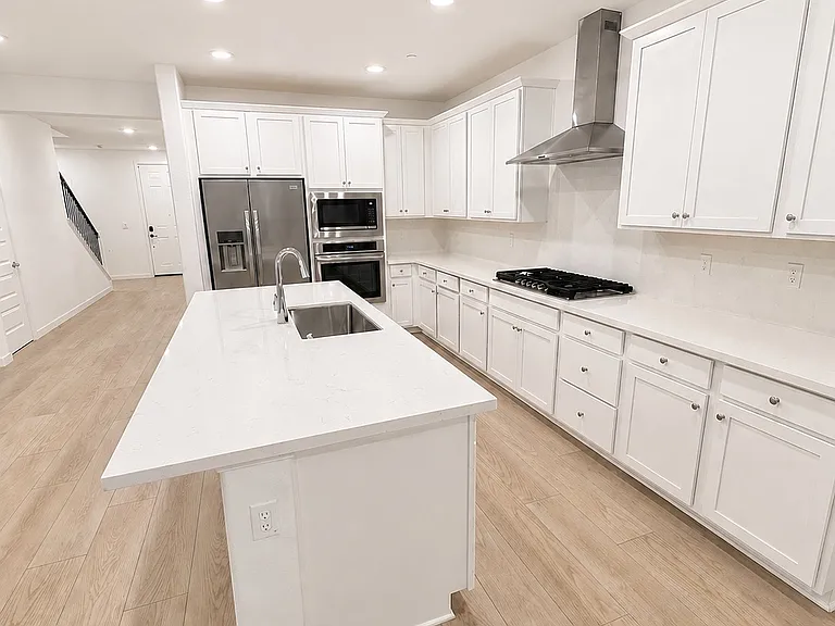 7018 Blue Bay Ln — Photo 21