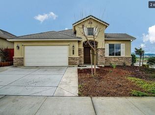 1961 Sage Dr, Hollister, CA 95023