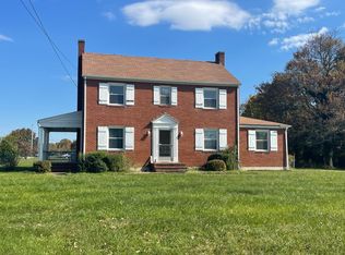 1541 Shamrock St NW, Roanoke, VA 24017