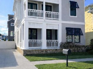 104 N Quincy Ave, Margate, NJ 08402
