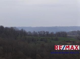 213 Natures Dr, Marquette, IA 52157