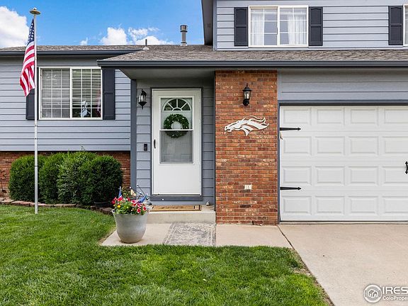 3rd image of 364 49th Ave Pl