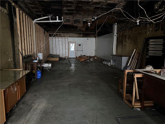 4th image of 759 McKean Ave