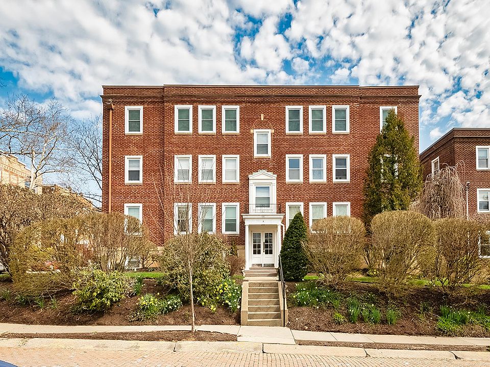 1st image of 101 Lawncroft Ave APT A2