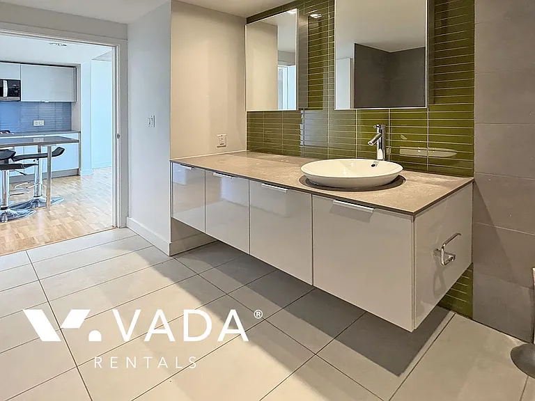 108 Cordova St W #2102 — Photo 10