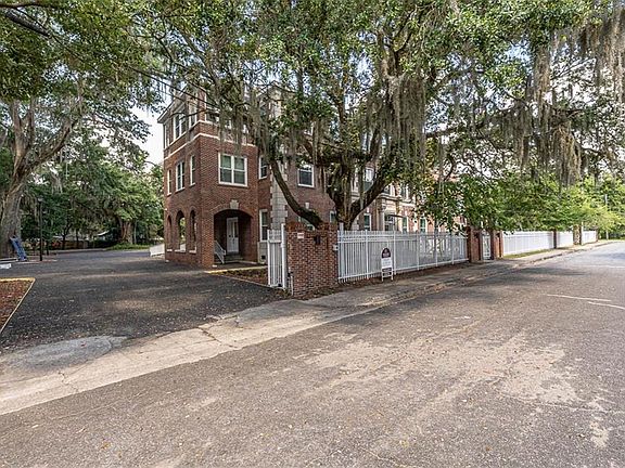 5th image of 519 Norwich St #301