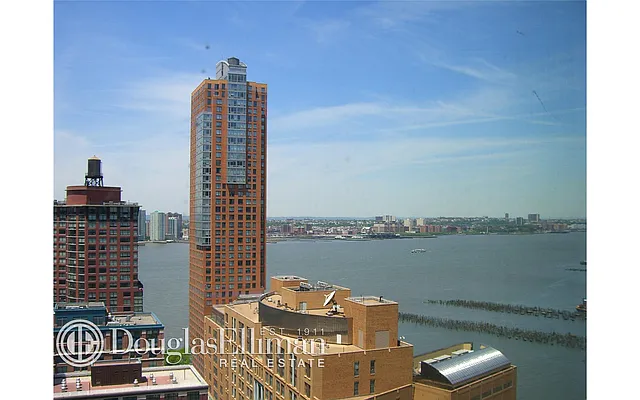 Rented by Douglas Elliman | media 6