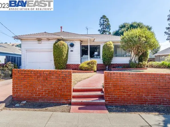 3169 Middleton St, Oakland, CA 94605