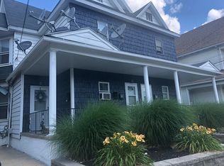 215 N Main St, Taylor, PA 18517