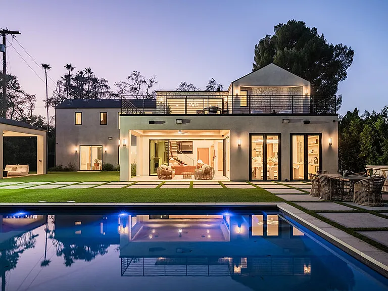 5064 Encino Ave — Photo 6