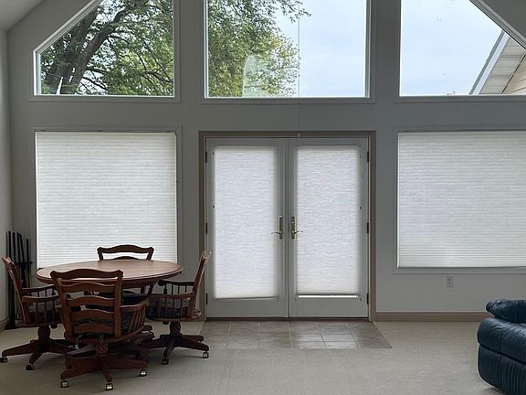 4th image of 407 N Park Ave