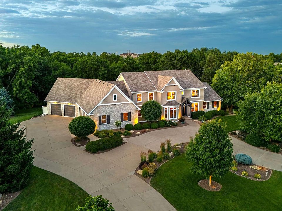1st image of 2320 Cromwell Cir