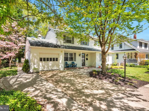 25 Woodland Ave, Haddonfield, NJ 08033