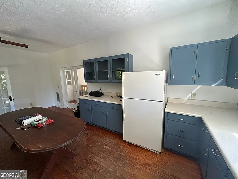 1024 Stonepile Rd — Photo 5