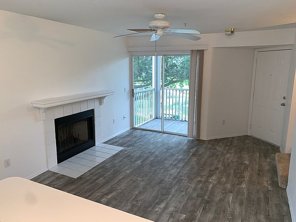 5th image of 850 S Tamiami Trl APT 329