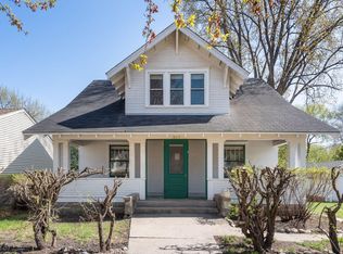 307 W 1st St, Chaska, MN 55318