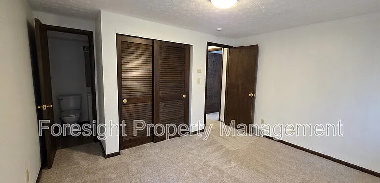 53 Carriage Dr — Photo 25