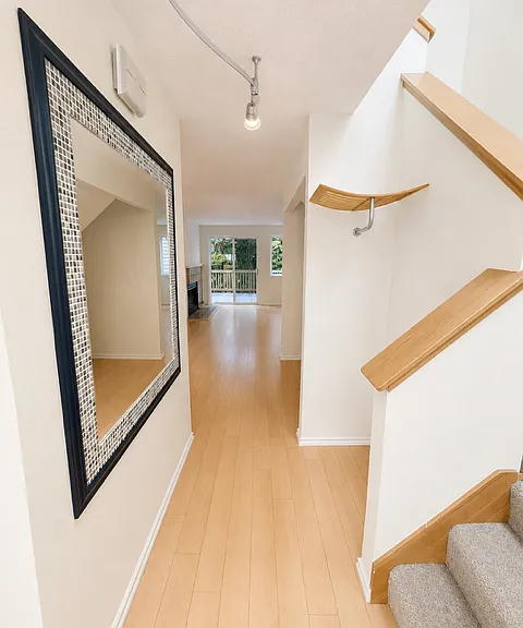 9639 NE 121st Ln — Photo 3