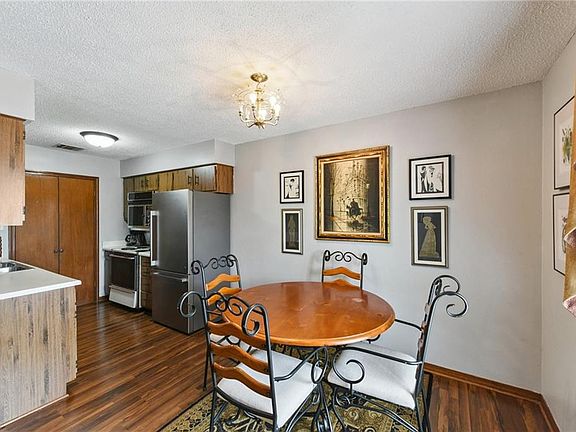 5th image of 1444 Carrollton Ave APT 206