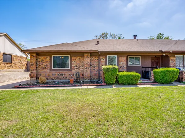 109 Hickory Springs Dr, Euless, TX 76039