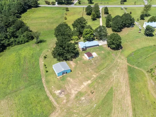 2105 Wallstown Rd, Hayden, AL 35079