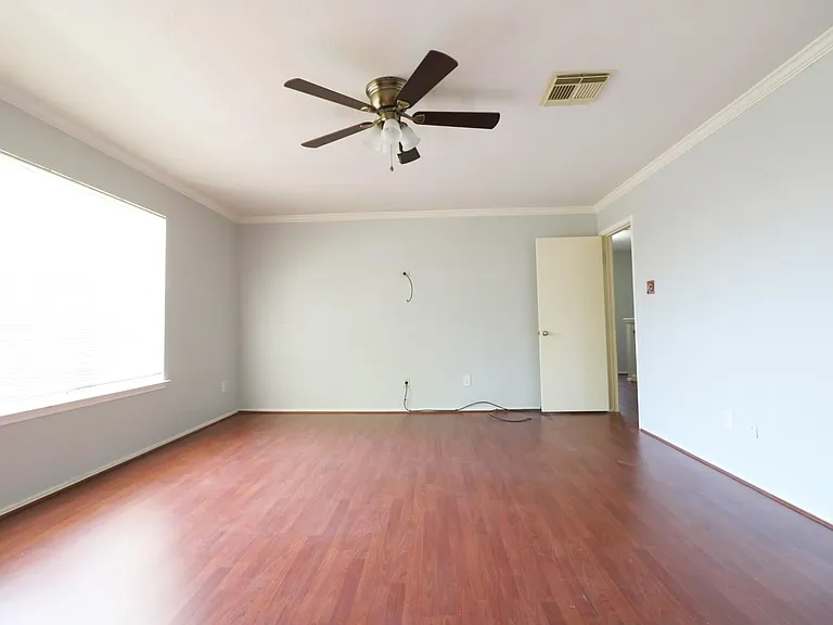 1926 Wildwood Ridge Dr — Photo 12