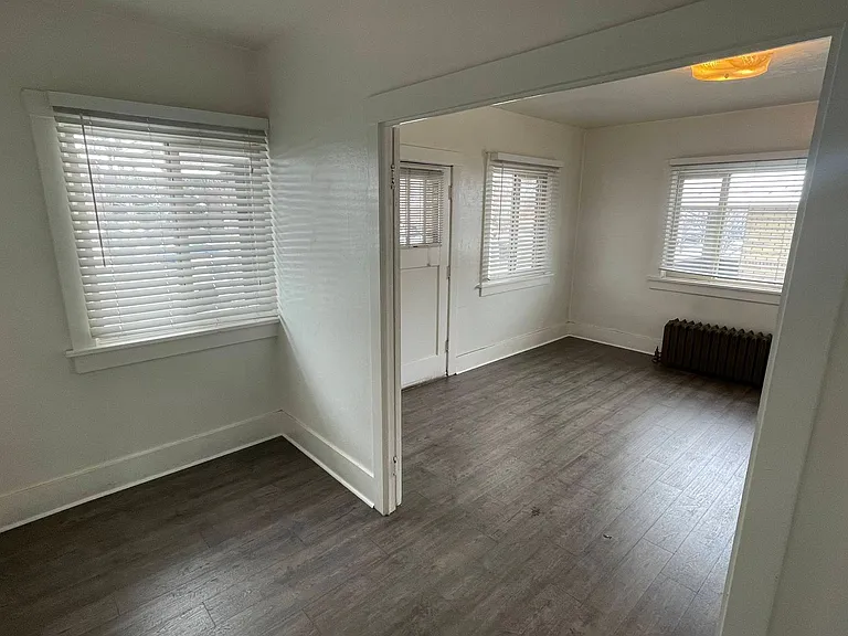 Carlson 4 Plex — Photo 13