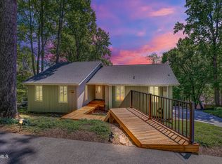 3611 Honeywood Dr, Johnson City, TN 37604