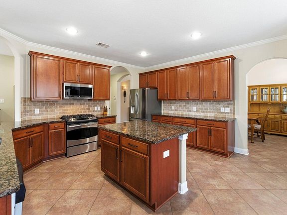 5th image of 26027 Arbor Rose Ln