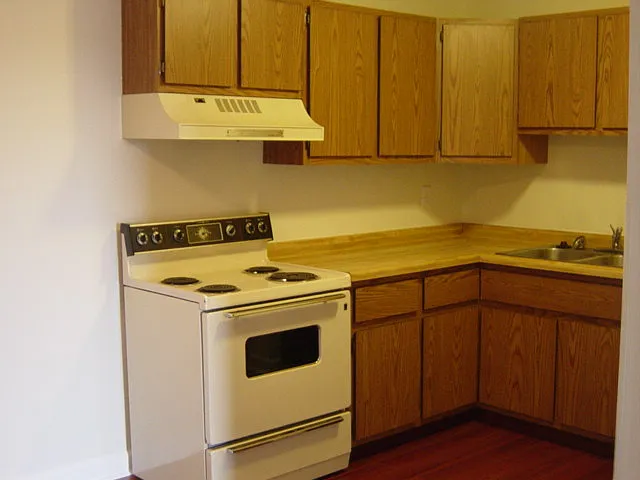 1518 E Longview Dr #2 — Photo 8