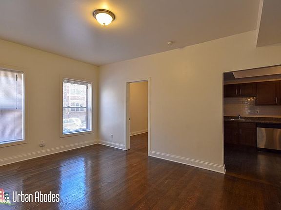 2nd image of 901 W Agatite Ave #Ua1