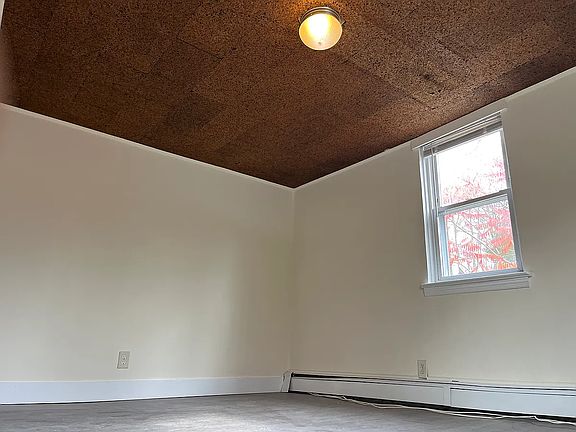 Bedroom 2 (Continued)