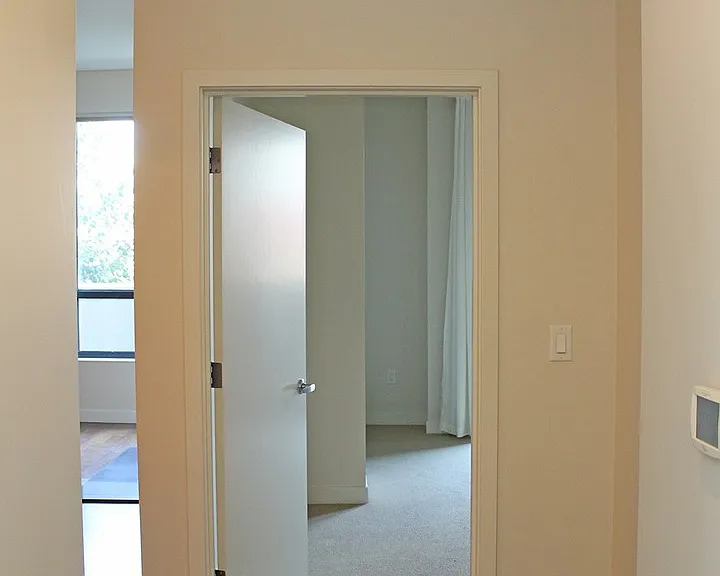 922 NW 11th Ave #301 — Photo 15