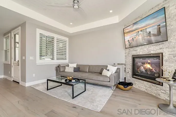 710 E Ave — Photo 22