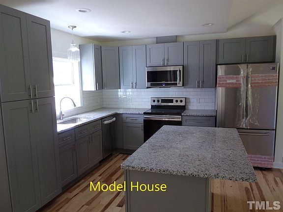 3rd image of 00A Vinca Ln