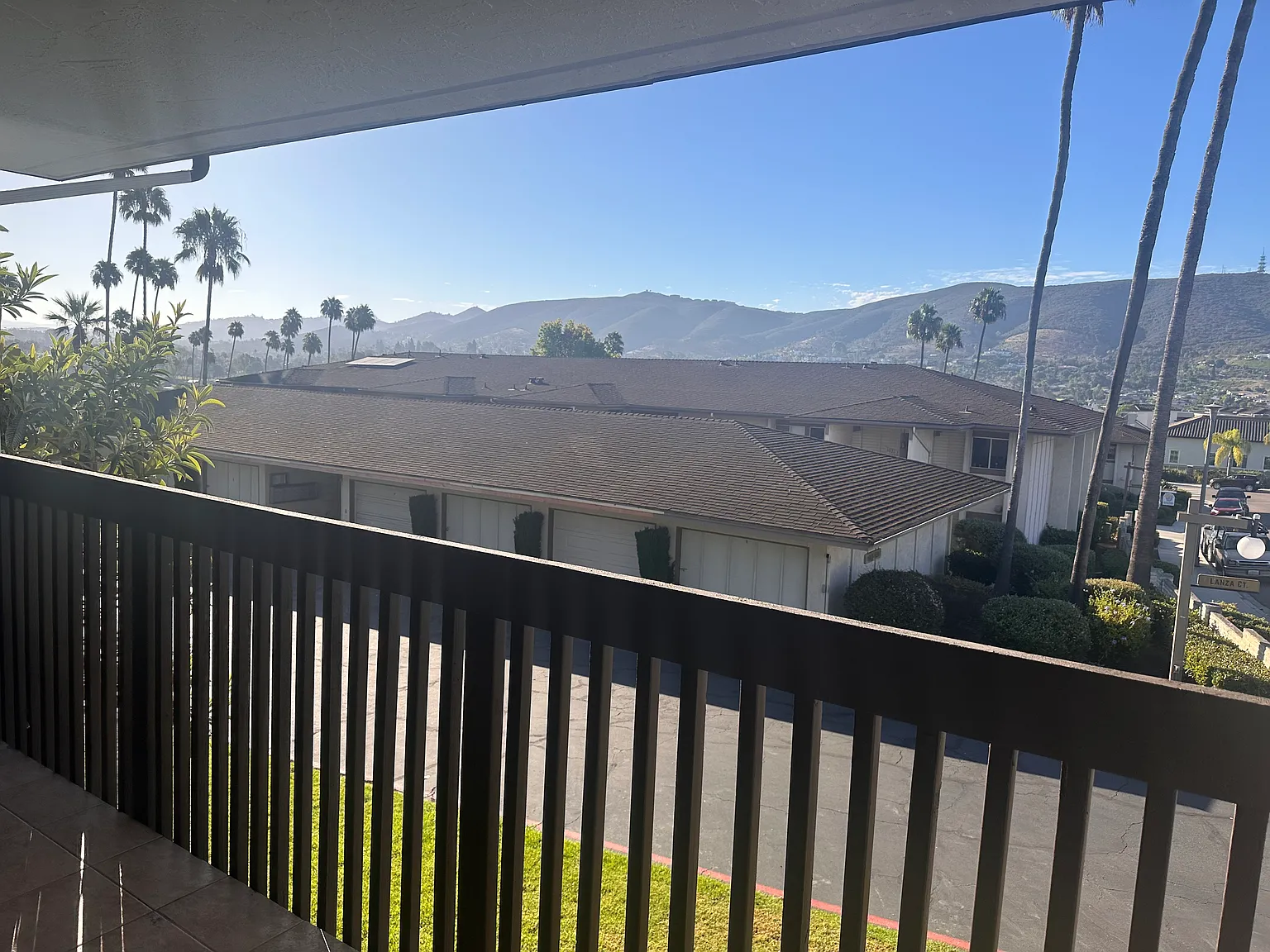 3 bed, 1440 sqft, $3,500 — Photo 2