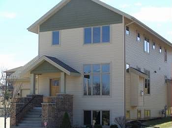 1st image of 2622 Placid St
