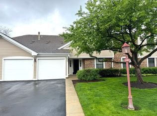 220 Oak Knoll Ct UNIT A2, Schaumburg, IL 60193