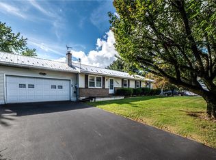 1788 Wind Hill Rd, Coopersburg, PA 18036