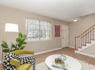 1002 Willow Dr APT 82, Durham, NC 27514