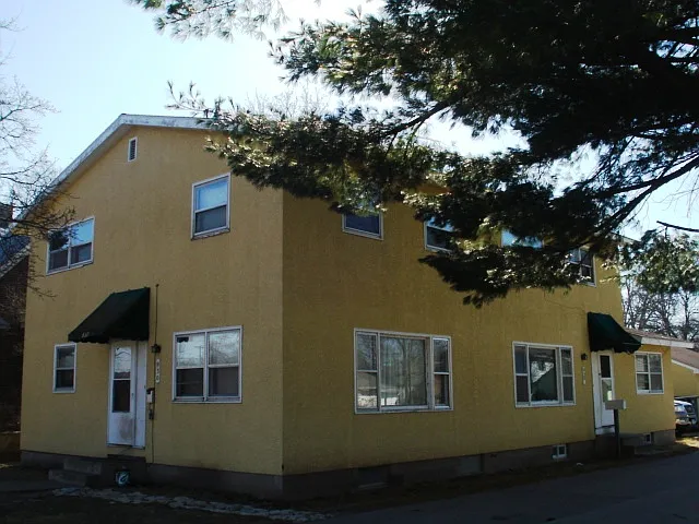928 Jackson St