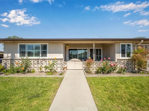 1641 Interlachen Rd APT 263F, Seal Beach, CA 90740