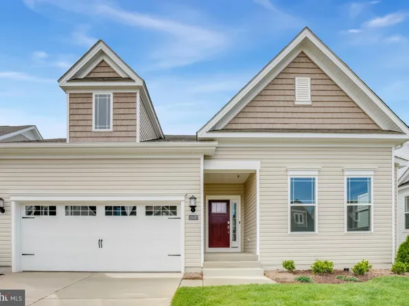 10567 Blackwater St, White Plains, MD 20695