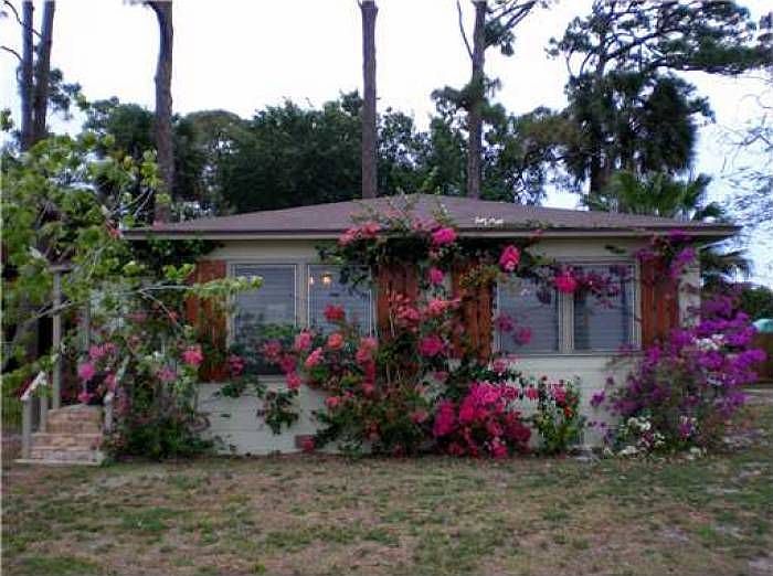 1st image of 5065 Pine Grove Dr