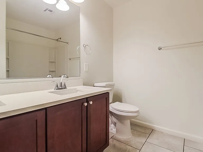17110 N 184th Dr — Photo 15