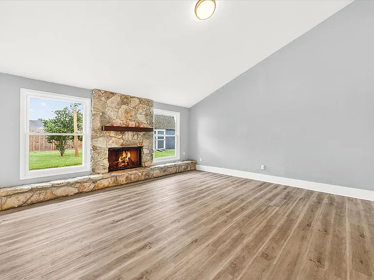 1749 S Dawn Breeze Dr — Photo 4